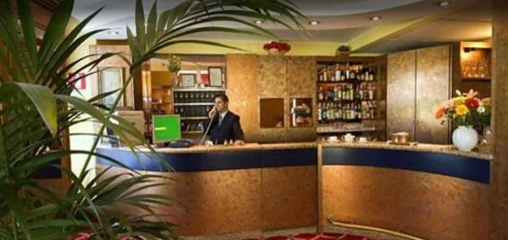Hotel Cinque Giornate Milano Eksteriør billede